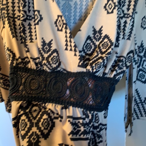 Lucy Love tunic/mini dress - Picture 7 of 9